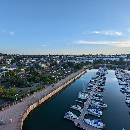 Sea La Vie Hotel Bangor  Bagian luar foto